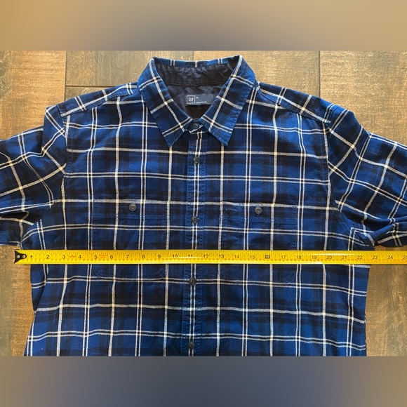 Men’s XL, Gap, Thick Flannel, Retail: $60 - Picture 4 of 6